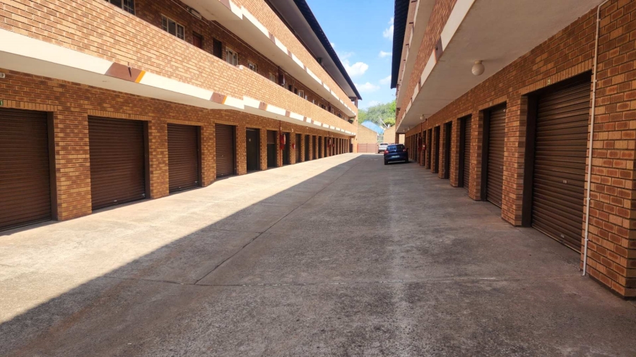 1 Bedroom Property for Sale in Rustenburg North West